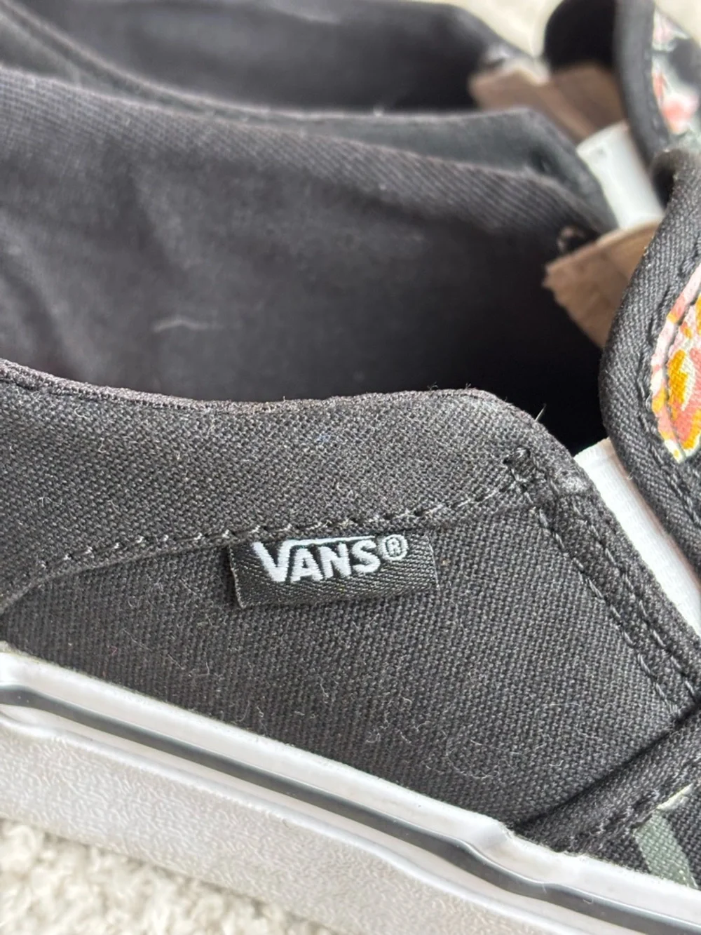 Vans Shoes‎ Womens 6.5 Asher Palm Floral Black White Slip On Comfort Sneaker